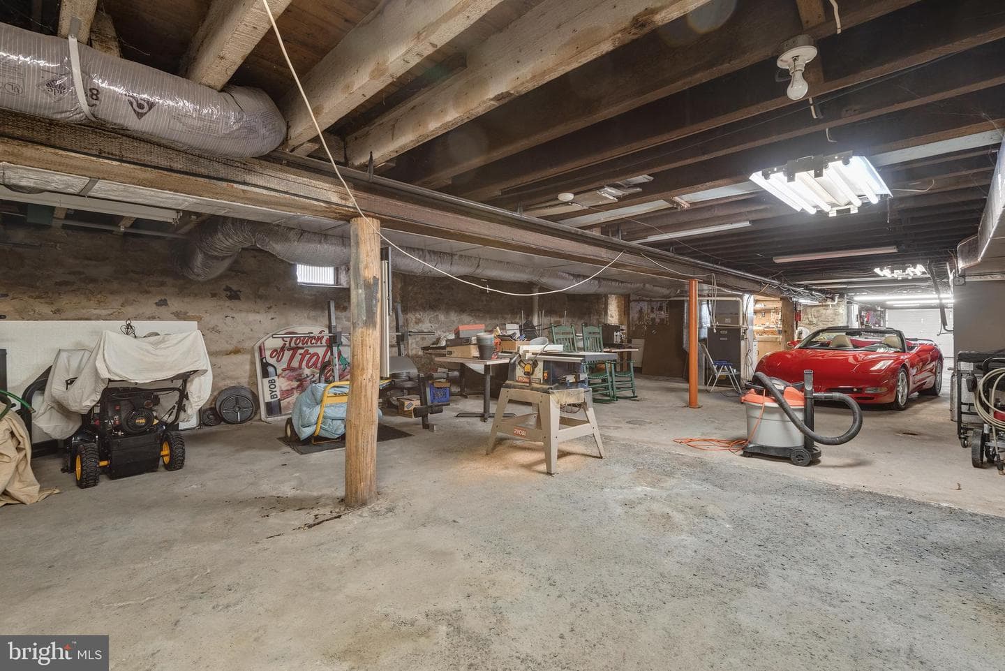 80 W Market photo 65