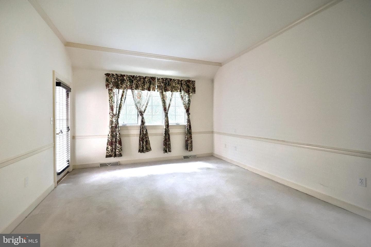 2064 Rosewood Lane photo 22