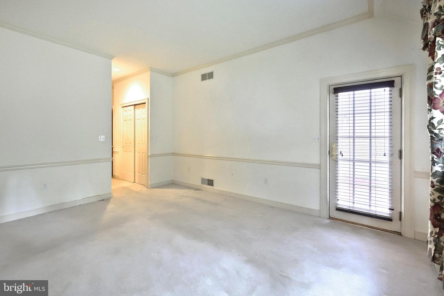 2064 Rosewood Lane photo 23