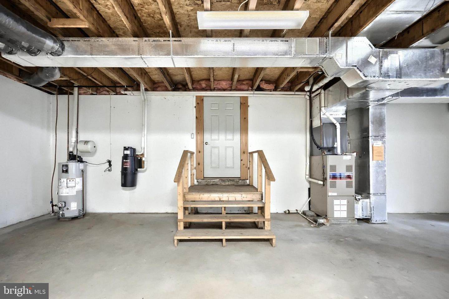 2064 Rosewood Lane photo 36
