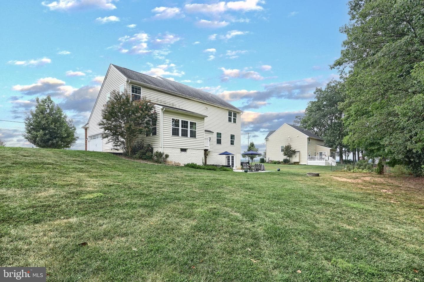4261 Grandview Road photo 10