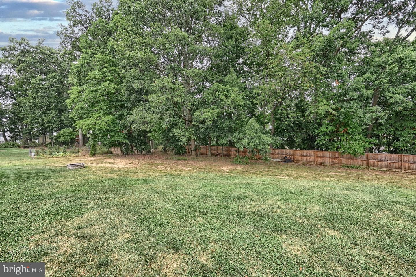 4261 Grandview Road photo 11