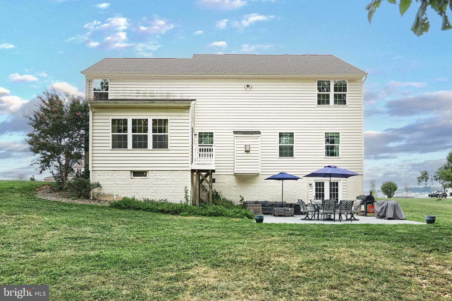 4261 Grandview Road photo 8
