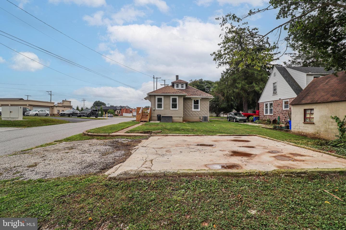 2219 Sunset Lane photo 29