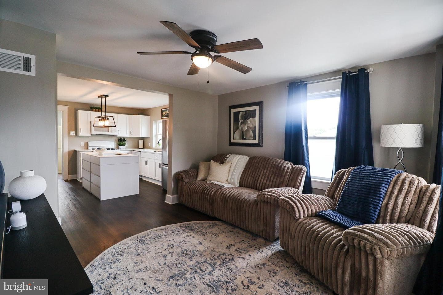 2219 Sunset Lane photo 7
