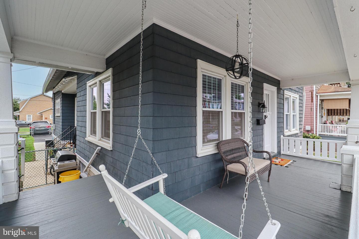 639 Dallas Street photo 3