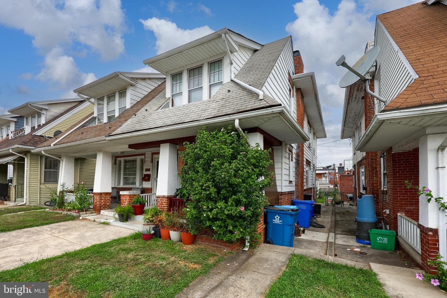 1105 W Princess Street photo 6