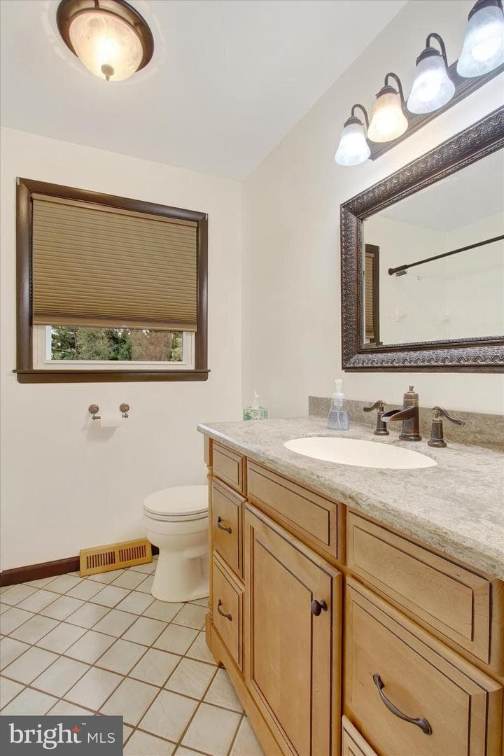 5206 Rockery Road photo 21