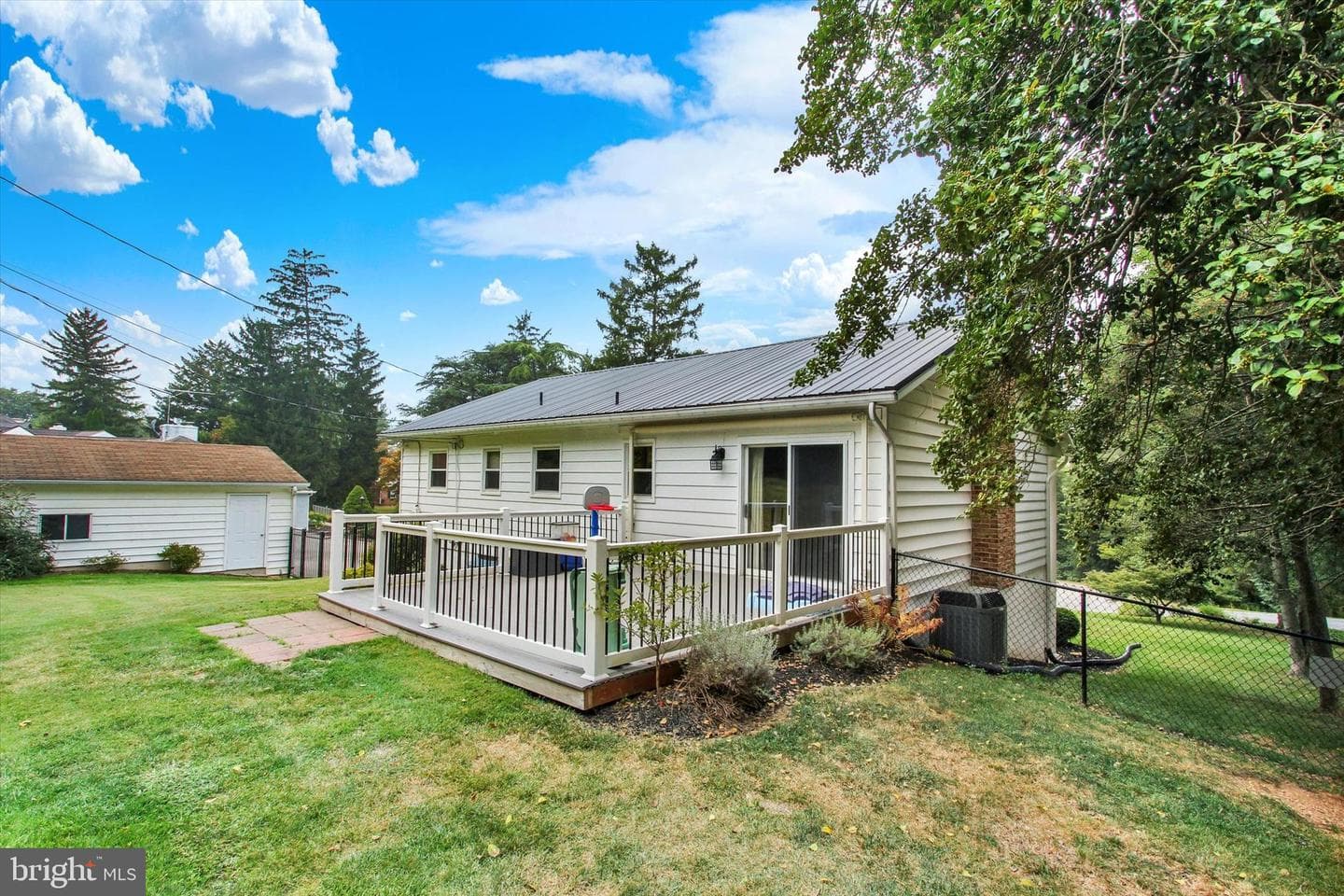 5206 Rockery Road photo 24