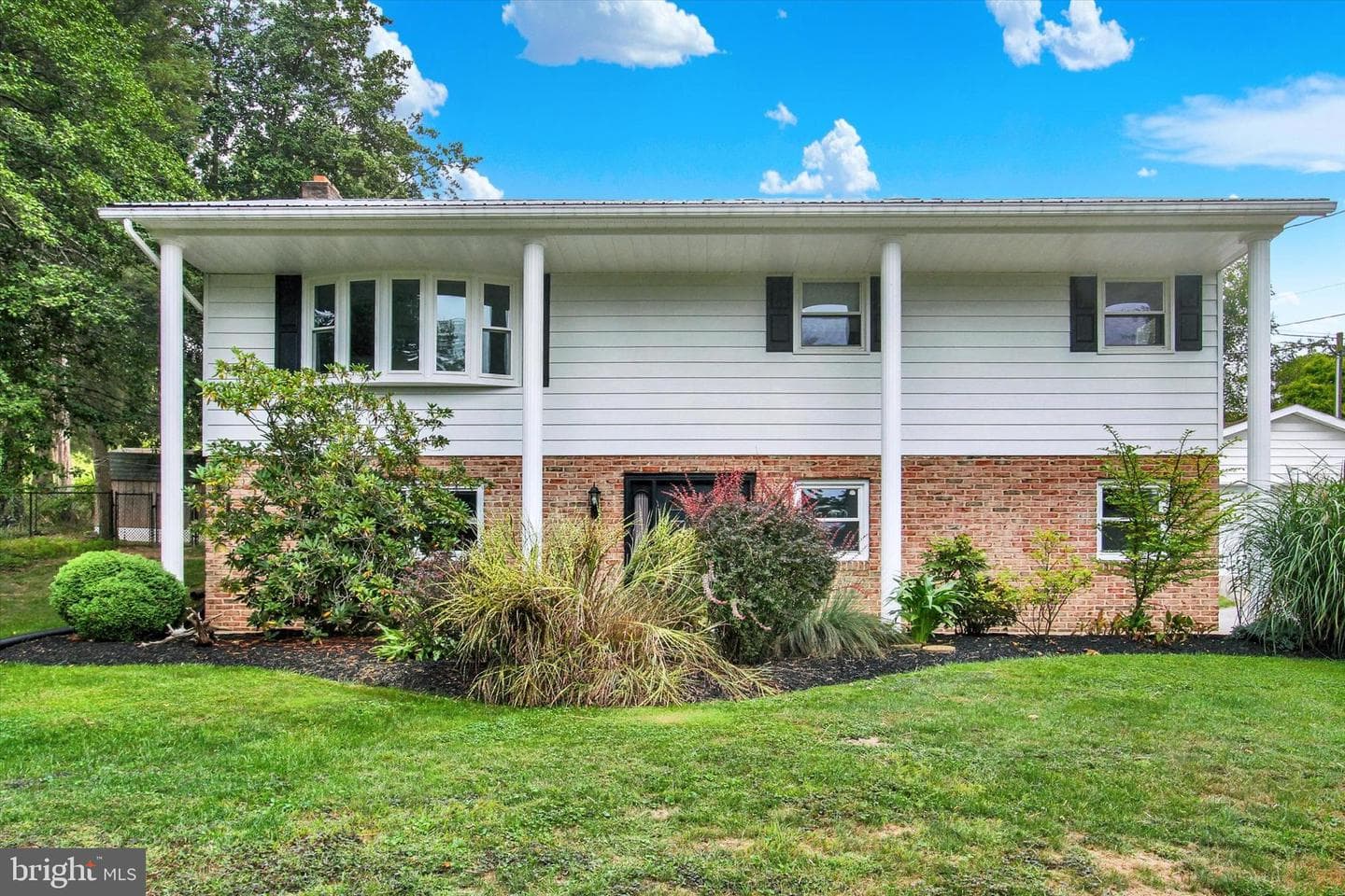 5206 Rockery Road photo 3