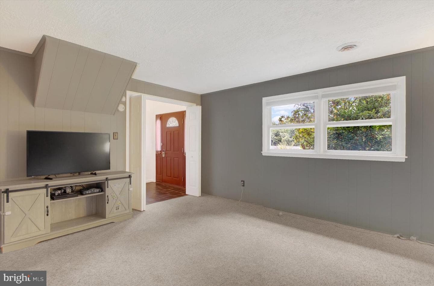 5206 Rockery Road photo 5