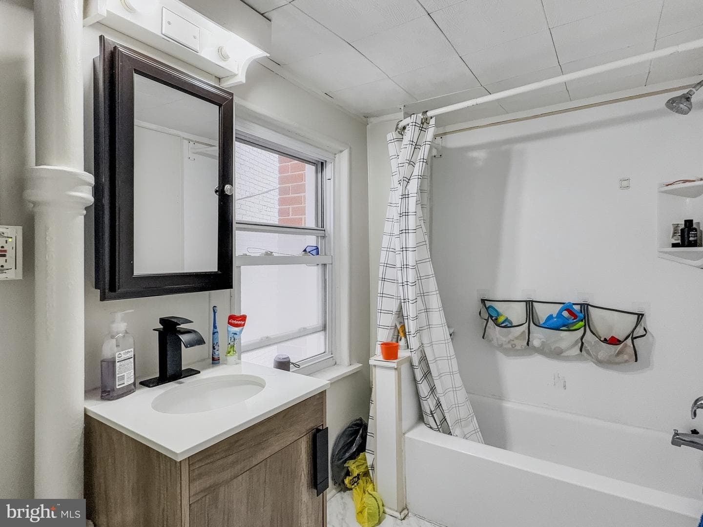 229 N Sherman Street photo 6