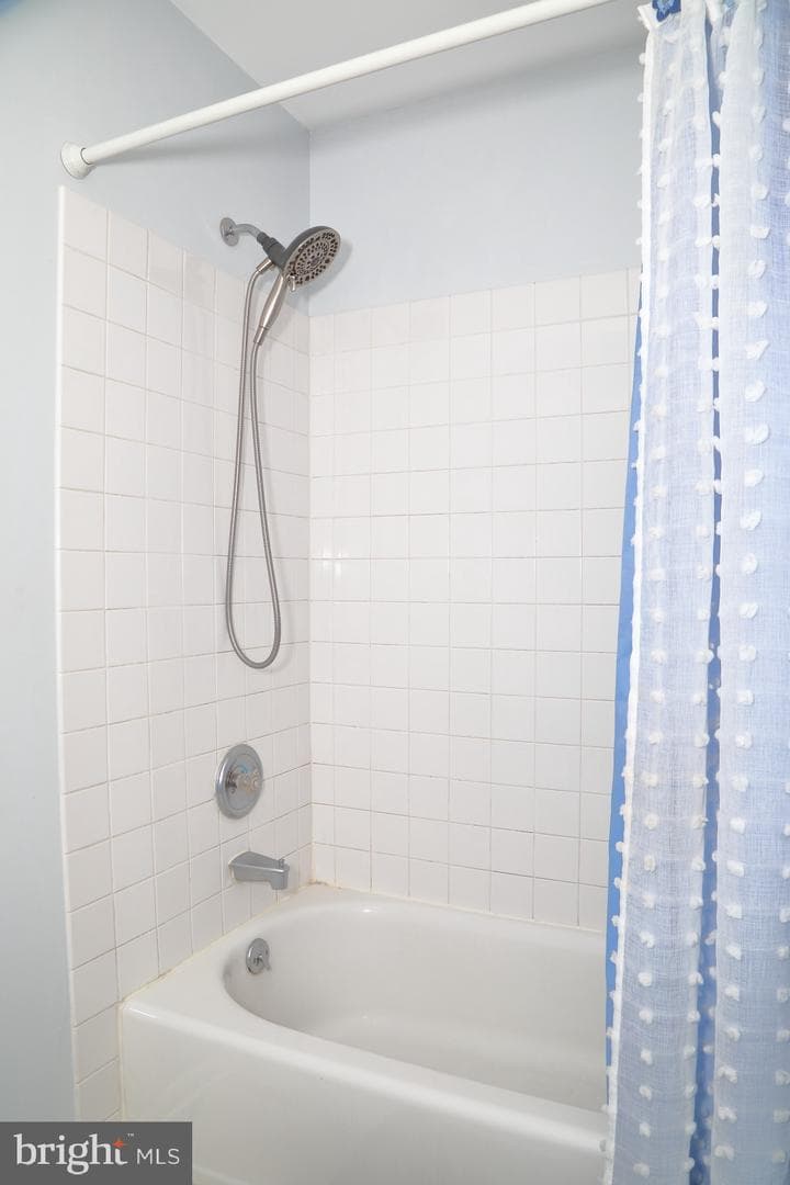 3044 Jodi Lane photo 27