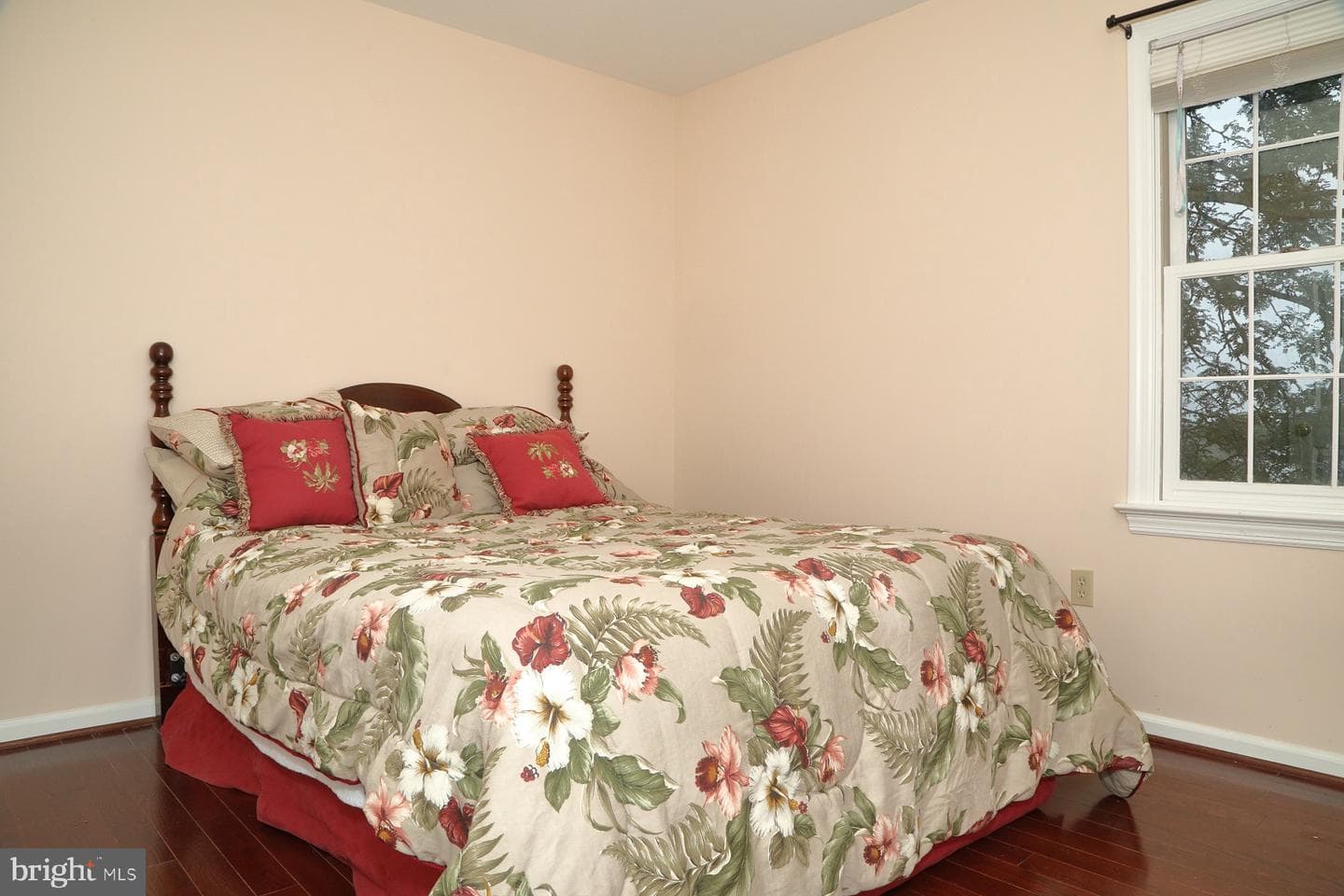 3044 Jodi Lane photo 32