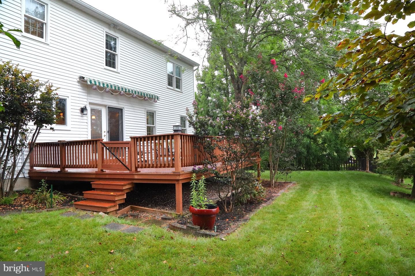 3044 Jodi Lane photo 5