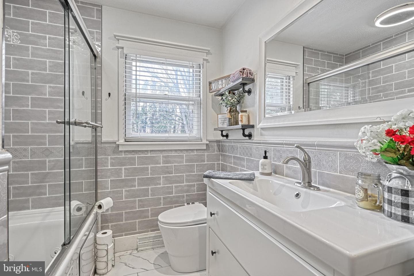 14 Covington Drive photo 27