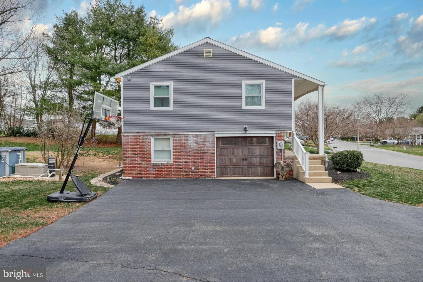 14 Covington Drive photo 43