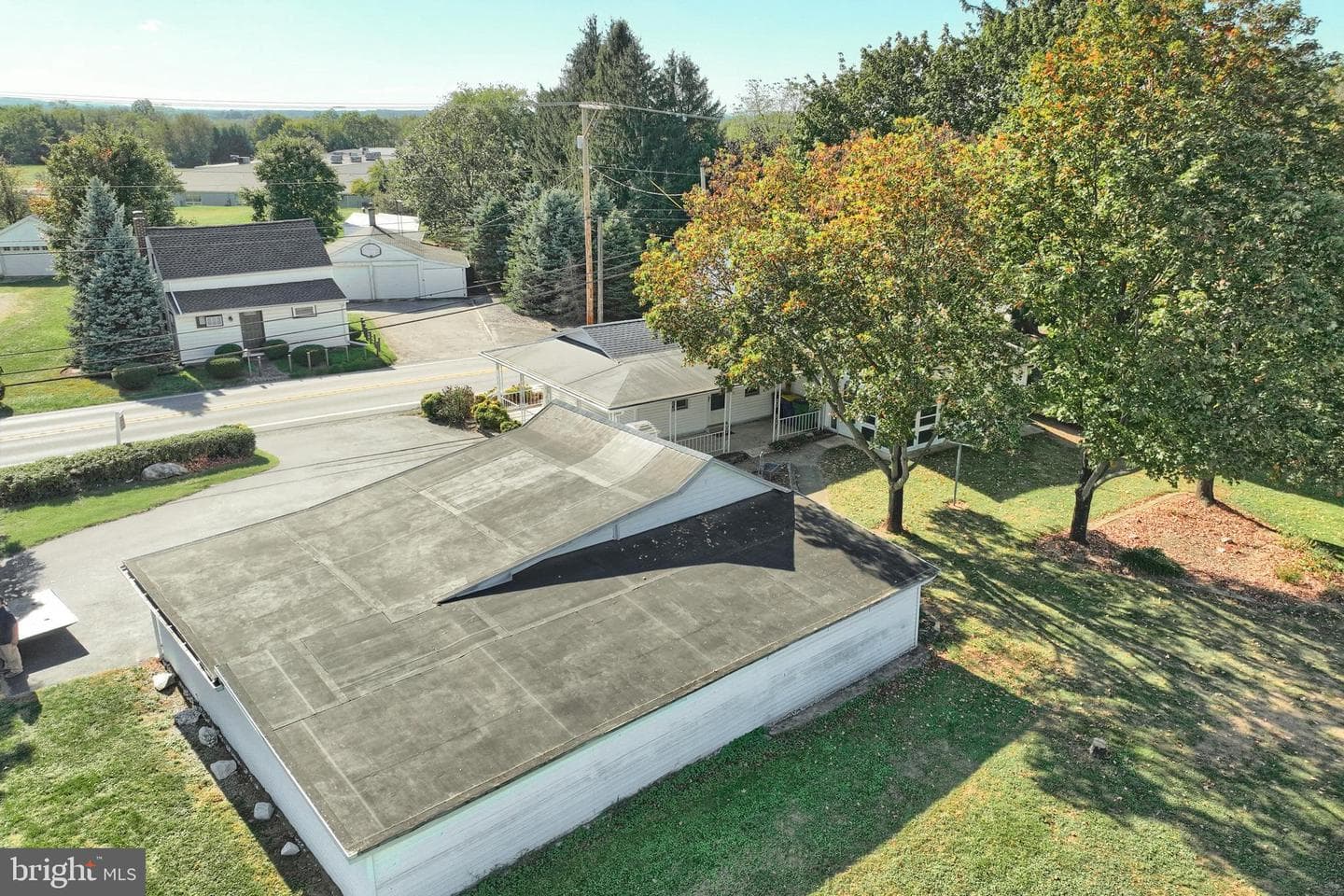 868 Greenbriar Road photo 10