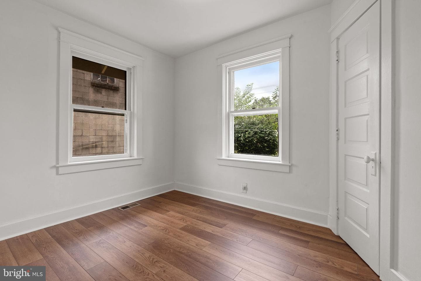 40 S Sumner Street photo 20