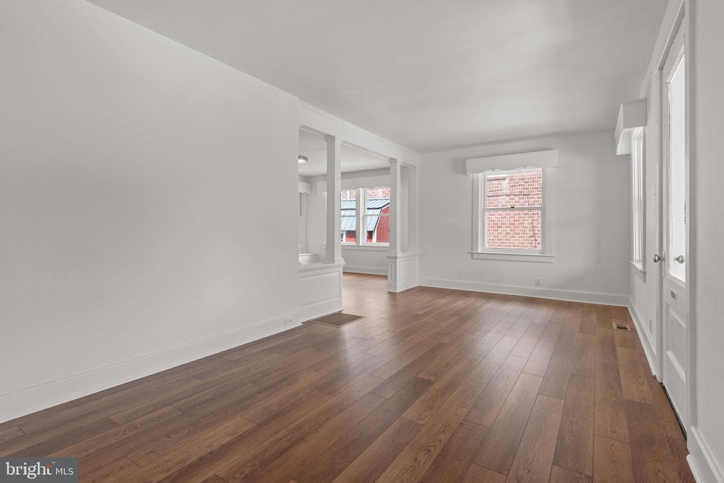 40 S Sumner Street photo 9