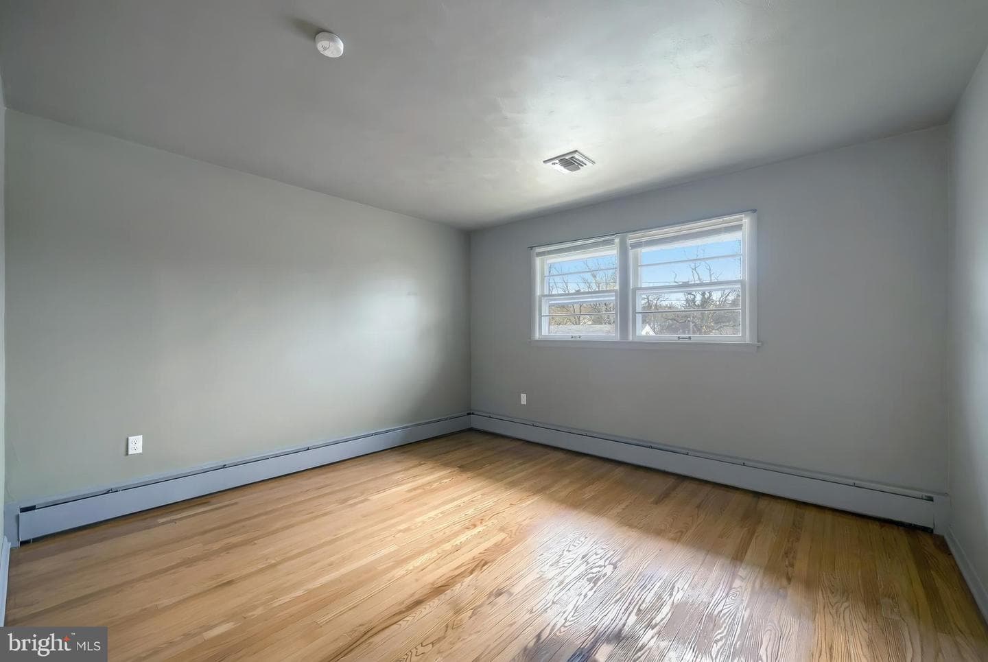 1615 Crestlyn Road photo 20