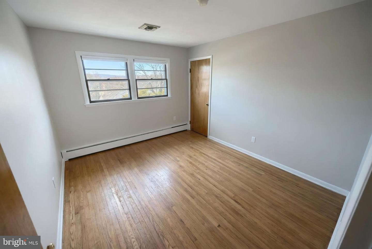 1615 Crestlyn Road photo 21