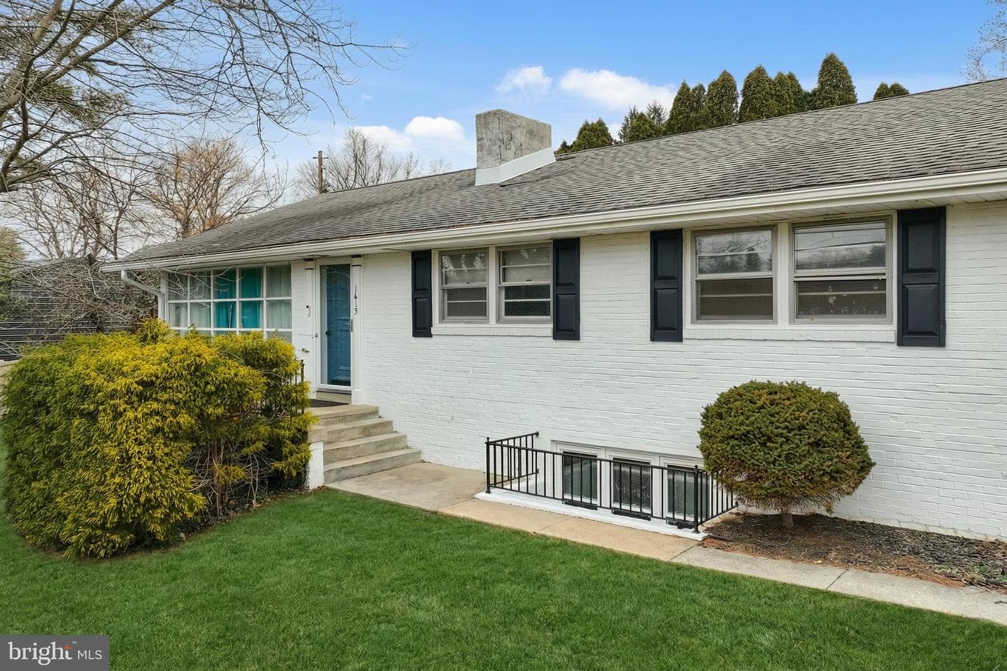 1615 Crestlyn Road photo 32