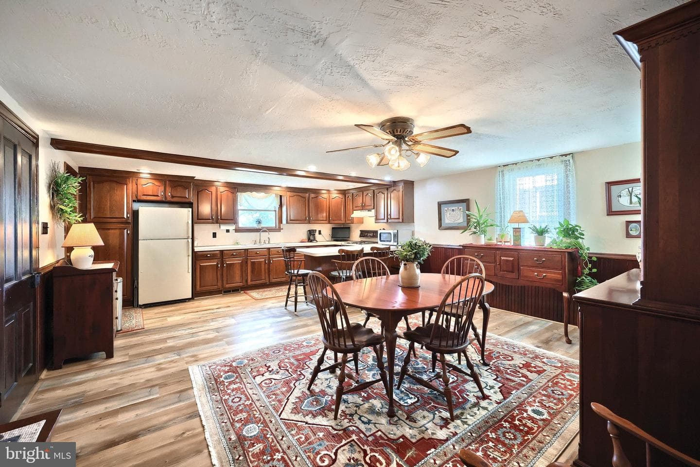 855 Greenbriar Road photo 10