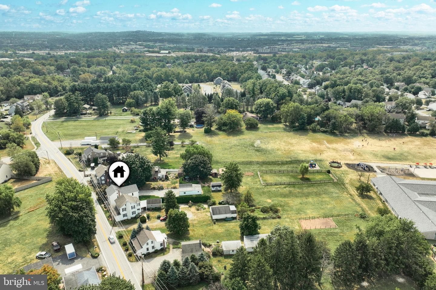 855 Greenbriar Road photo 44