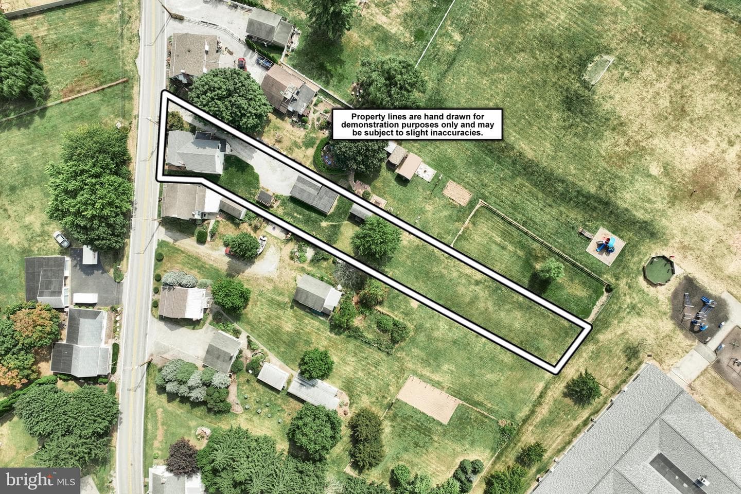 855 Greenbriar Road photo 5