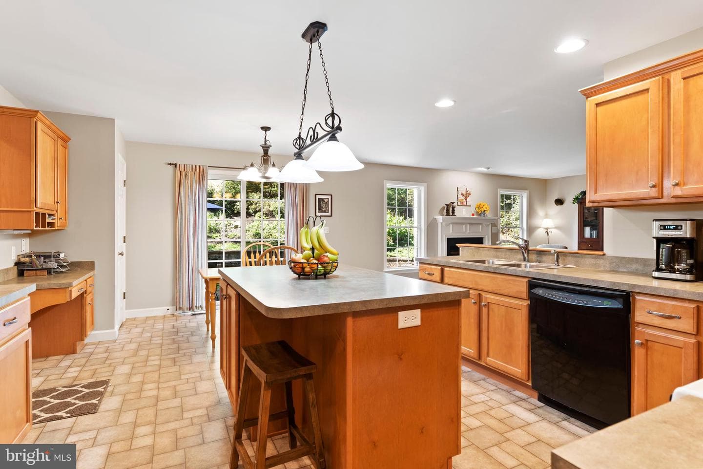 565 Nauvoo Road photo 14