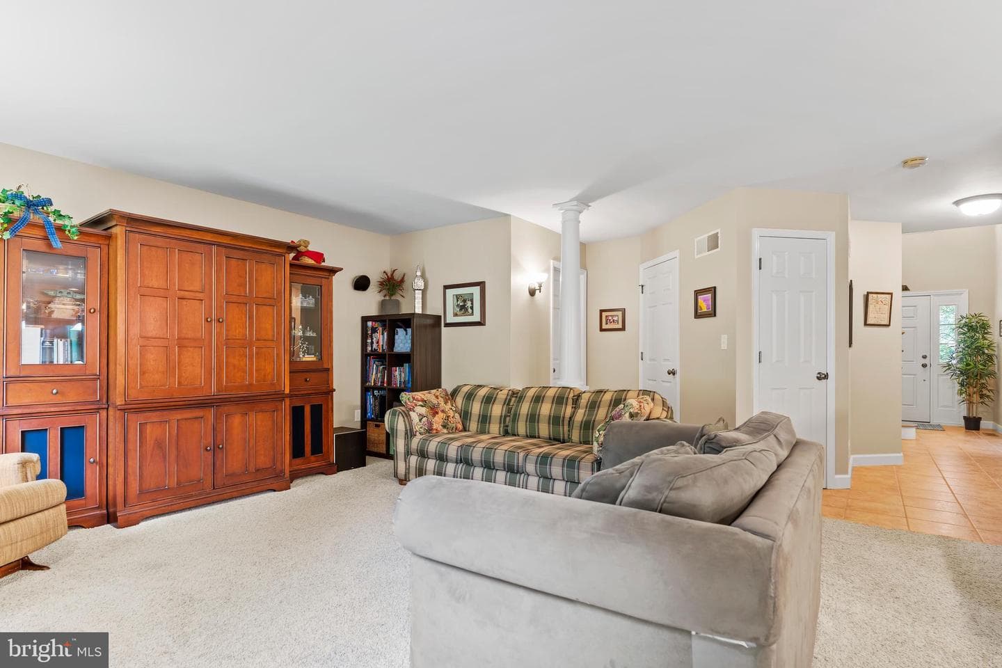 565 Nauvoo Road photo 21