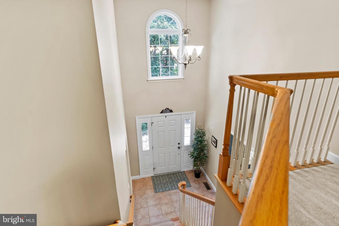 565 Nauvoo Road photo 24