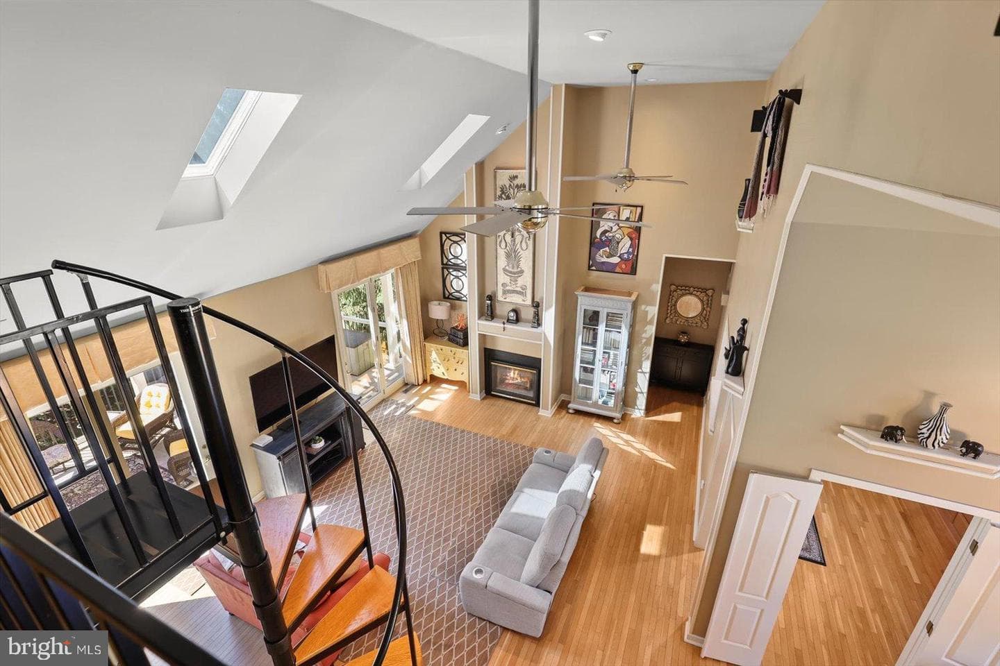 3372 Overview Drive photo 31