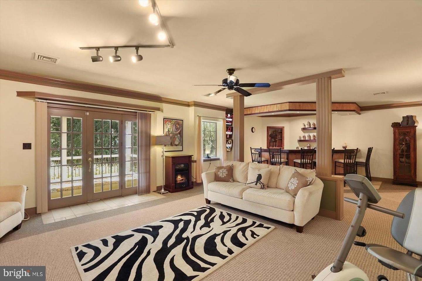 3372 Overview Drive photo 40