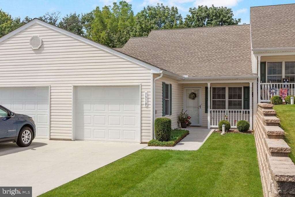 1310 Pleasant View Drive #67 photo 2