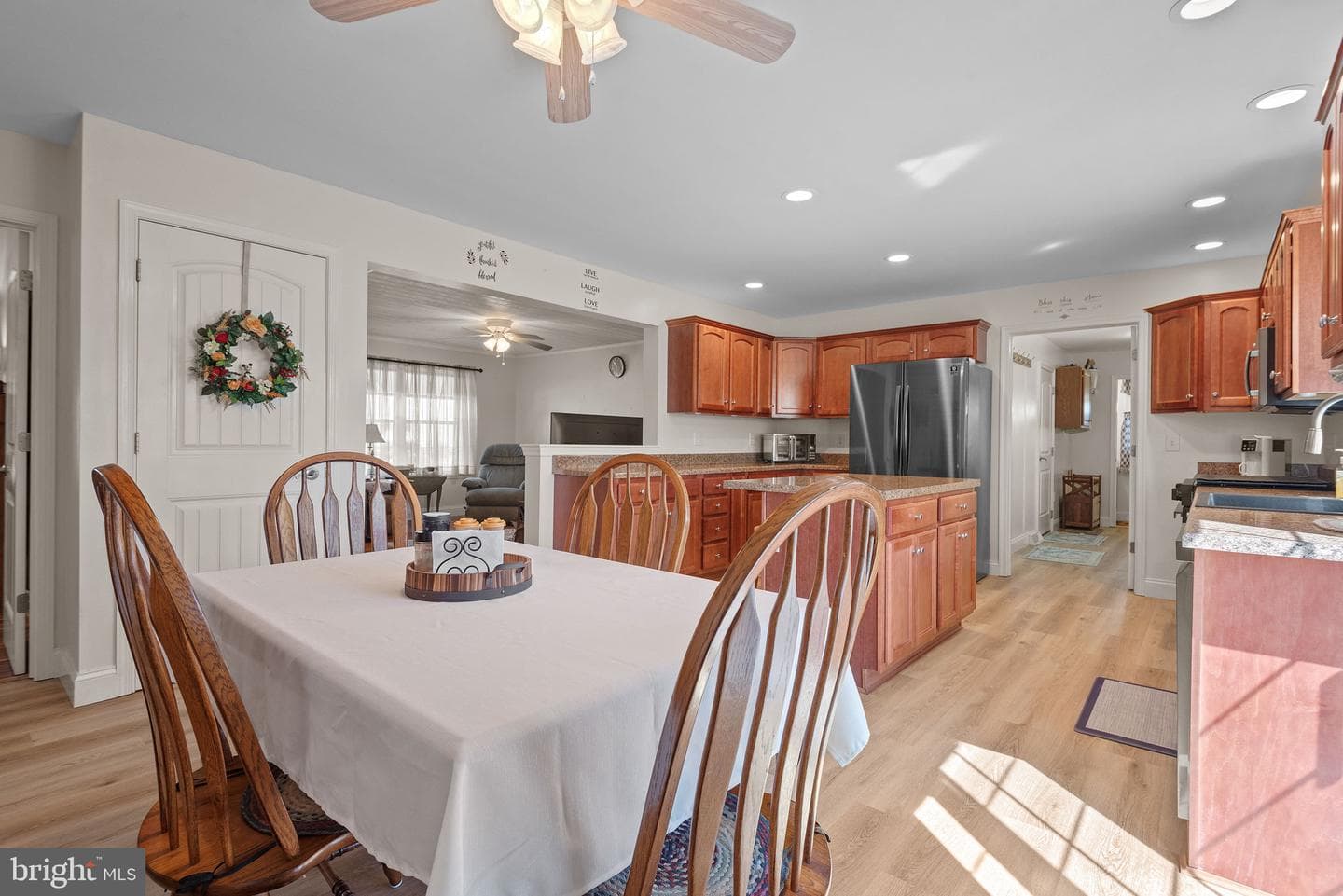 2915 Anthony Way photo 10