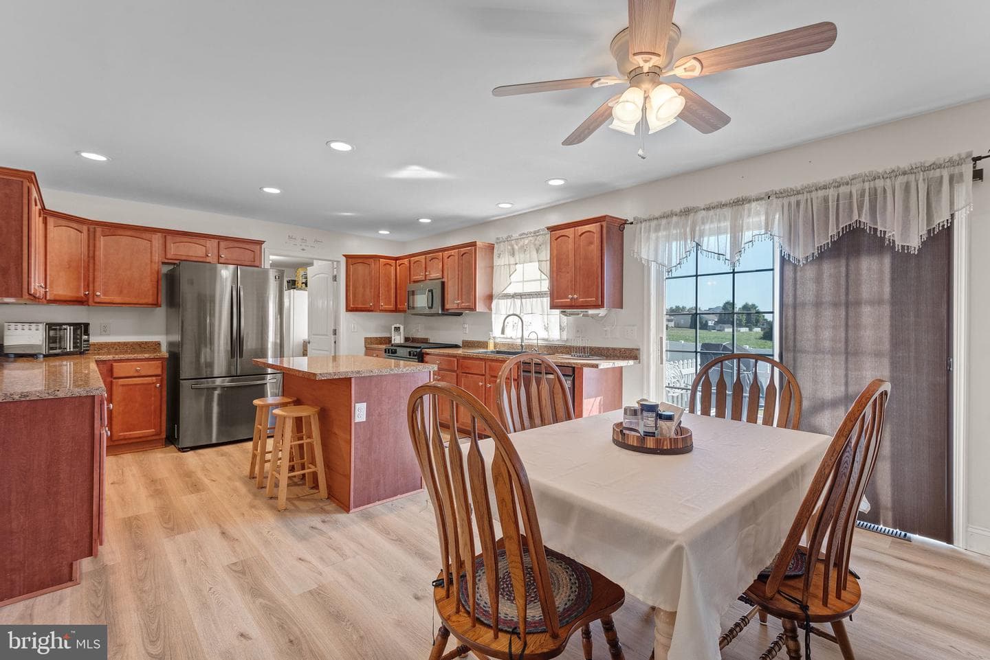 2915 Anthony Way photo 11