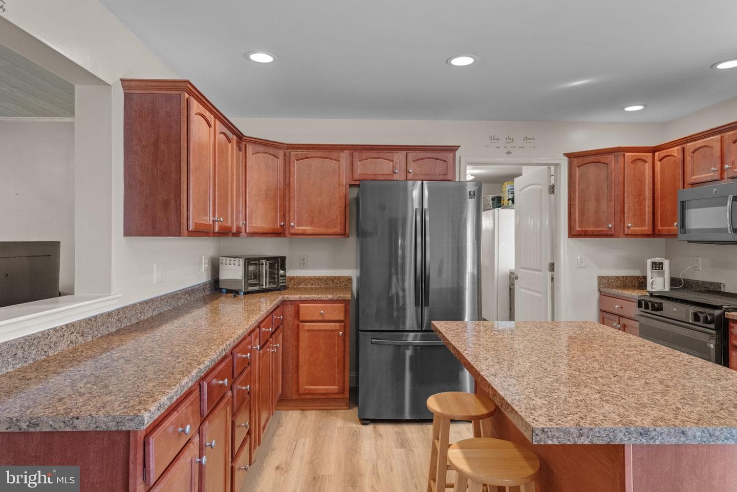 2915 Anthony Way photo 14