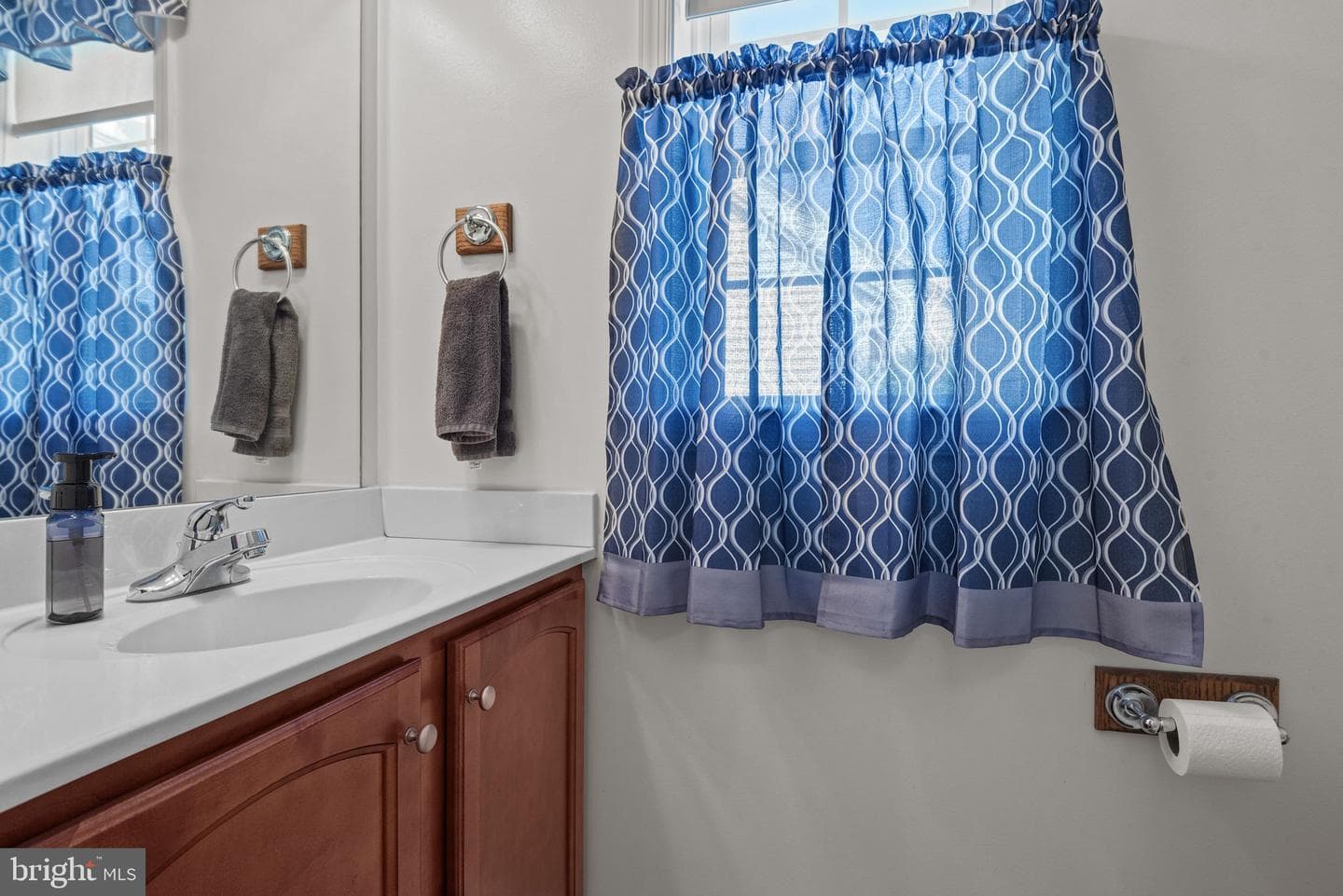 2915 Anthony Way photo 20