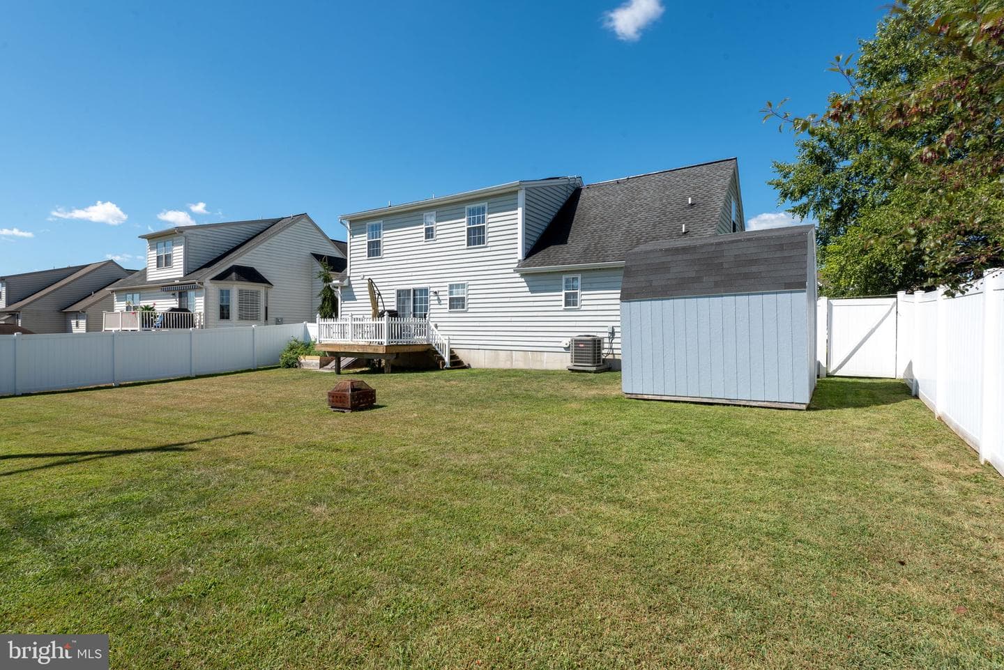 2915 Anthony Way photo 41