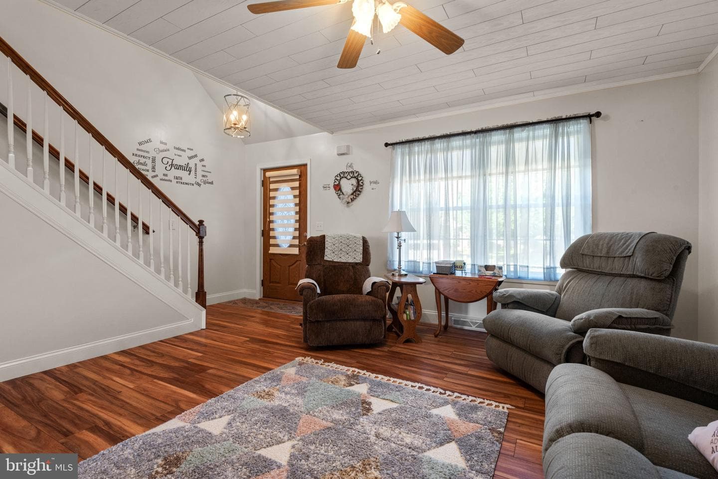 2915 Anthony Way photo 6