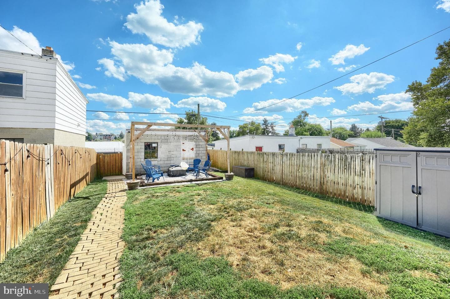 254 W High Street photo 10