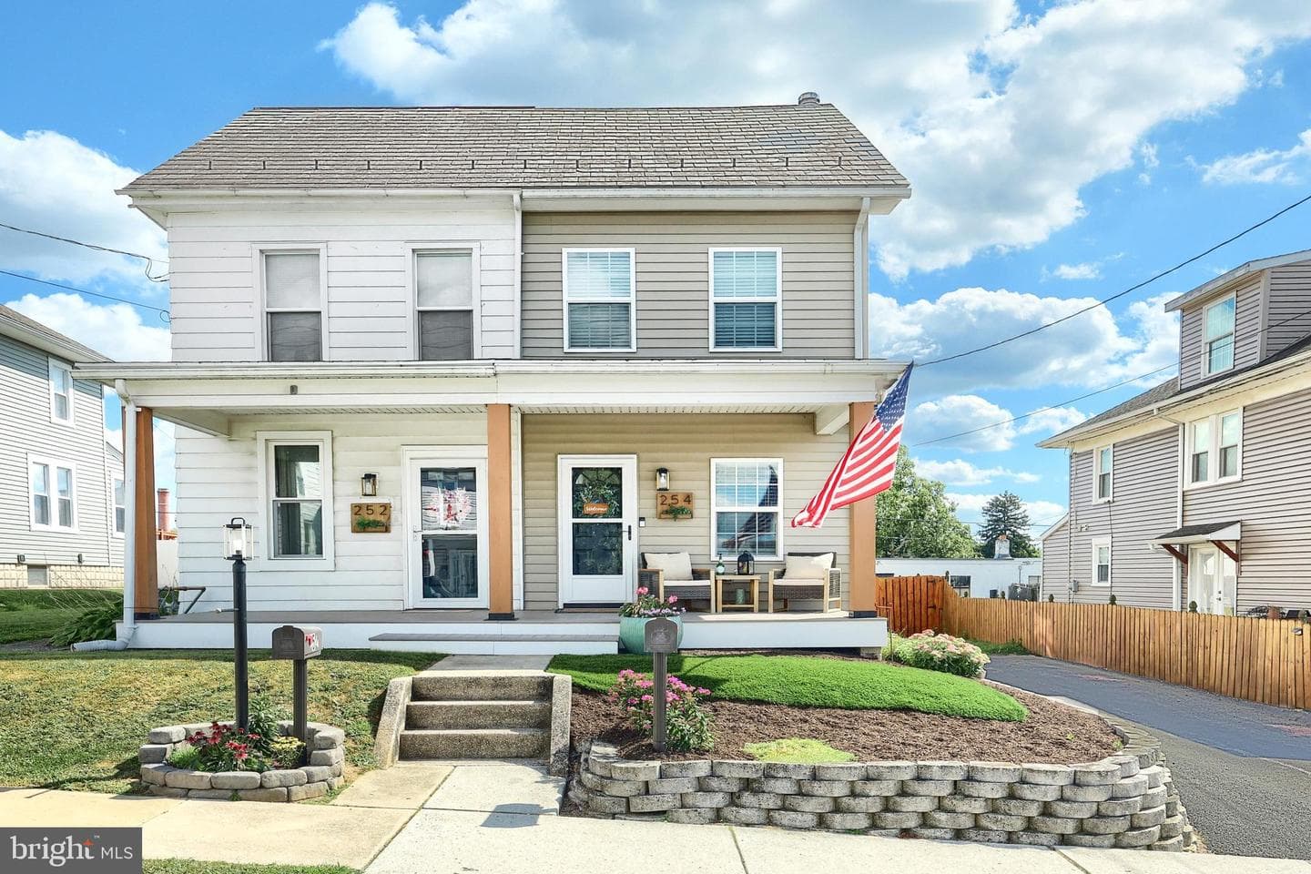 254 W High Street photo 2