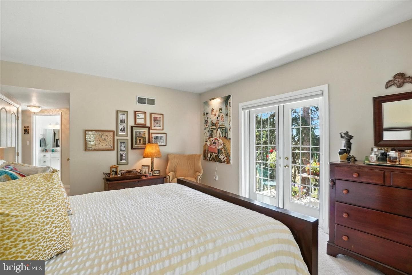 2025 Queen Street S #231 photo 16