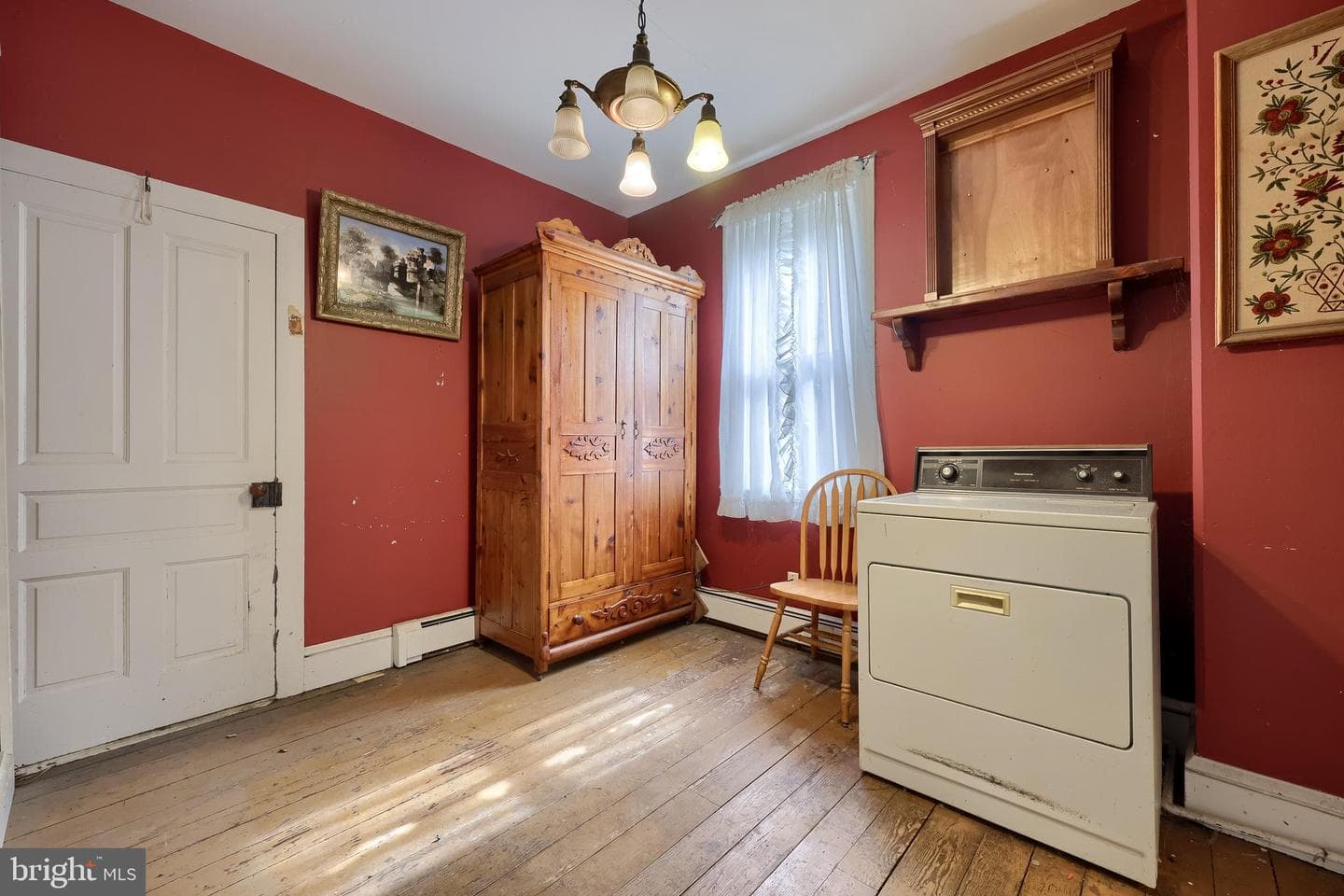 23 E George Street photo 12