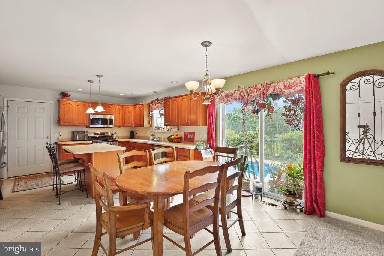 125 Verna Drive photo 10