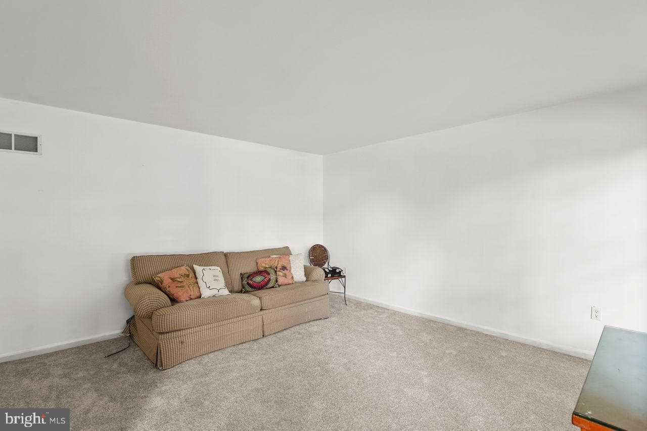 125 Verna Drive photo 14