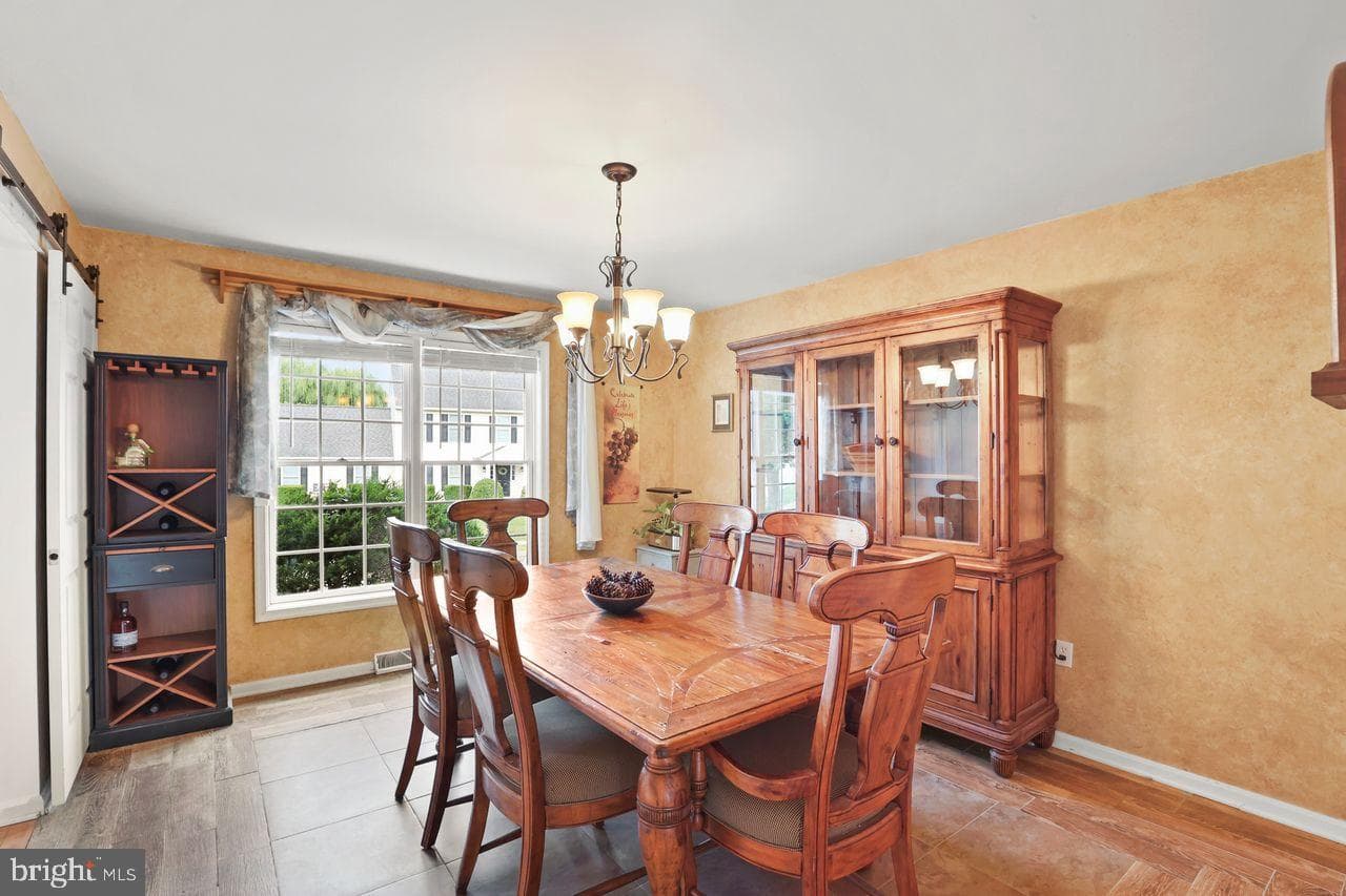 125 Verna Drive photo 5
