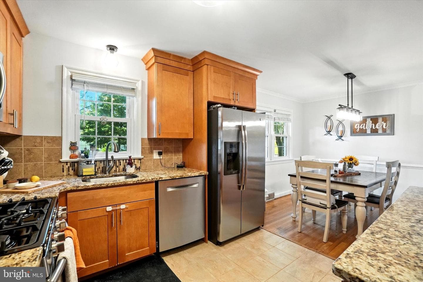 1700 2nd Avenue photo 9